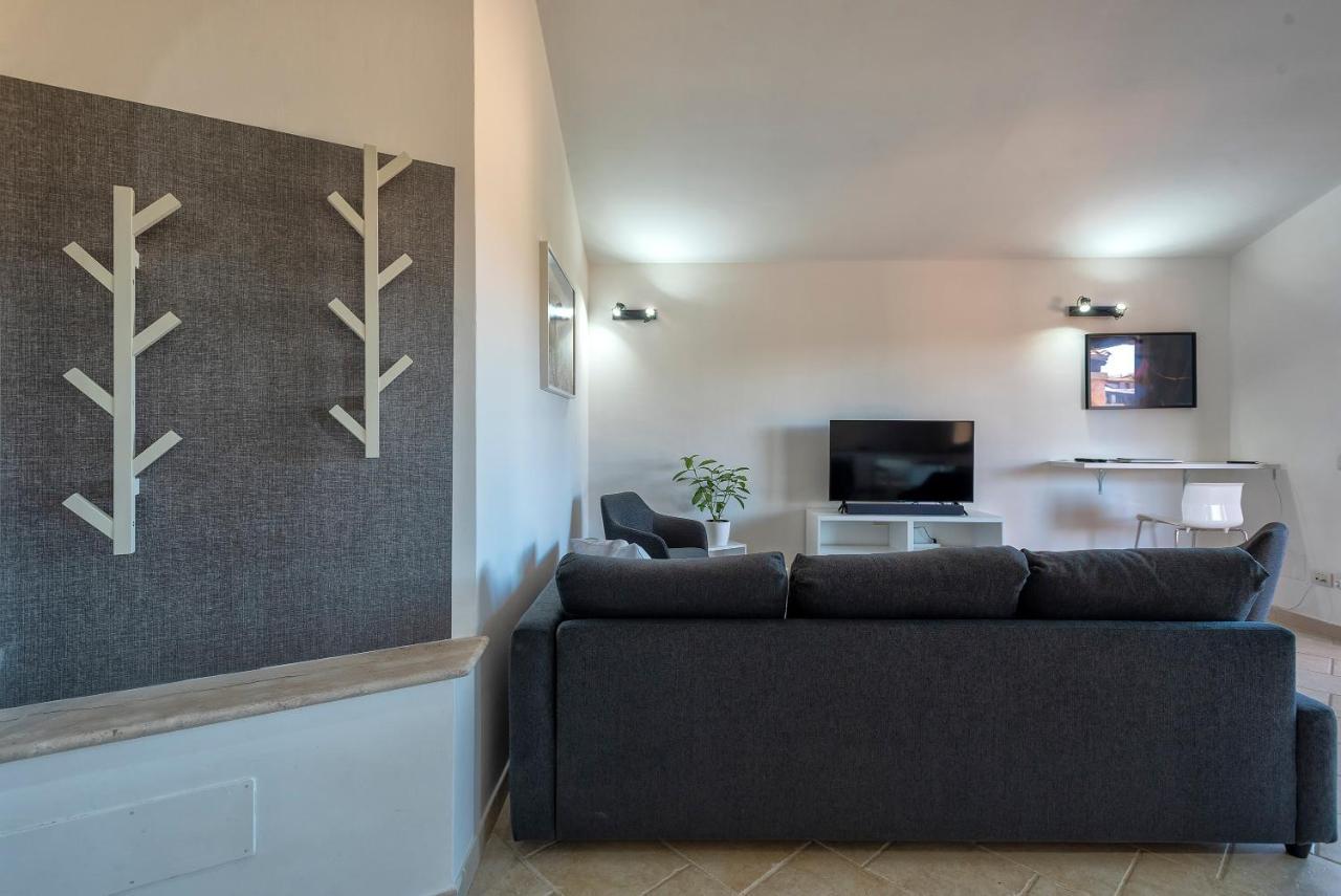 House Of Lens Apartment Golfo Aranci Exterior photo